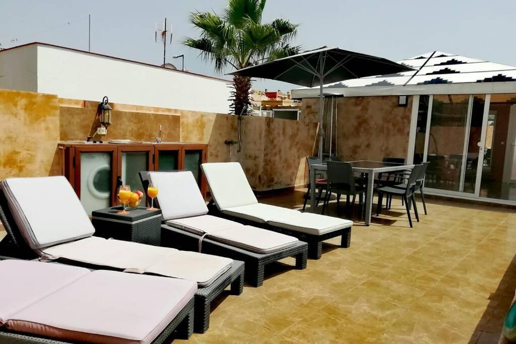 Semi-Detached Villa Sea Views, Huge Terrace, Close Beach Palm-mar Bagian luar foto